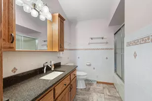 6871 S Dory Dr, Franklin, WI 53132 - Photo 23