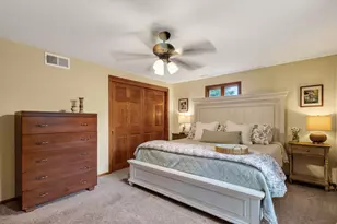 N8W27232 Woodridge Ln, Pewaukee, WI 53188 - Photo 19