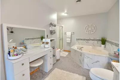 1316  32nd Ct #8C, Kenosha, WI 53144 - Photo 17