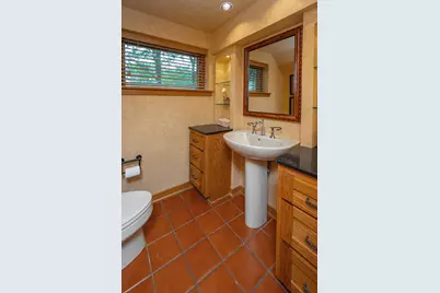 1860  Churchview Dr, Brookfield, WI 53005 - Photo 33