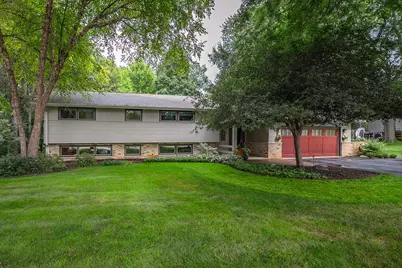 1860  Churchview Dr, Brookfield, WI 53005 - Photo 43