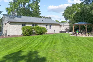 8020 S 68th St, Franklin, WI 53132 - Photo 31
