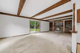 2234 Yvonne St, Waukesha, WI 53188 - Photo 17