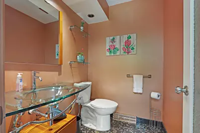 7101  Brook Rd, Racine, WI 53126 - Photo 23