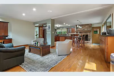 7101  Brook Rd, Racine, WI 53126 - Photo 17