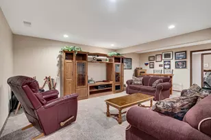 264 Crestwood Ln, Onalaska, WI 54650 - Photo 19