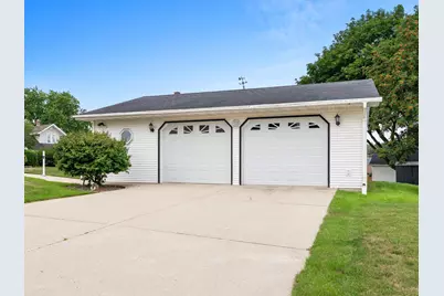 226 S Liberty St, Valders, WI 54245 - Photo 15