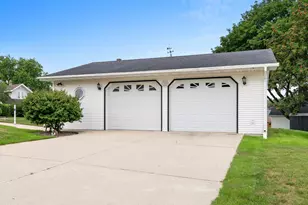 226 S Liberty St, Valders, WI 54245 - Photo 15