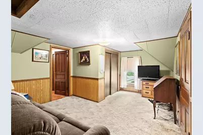 226 S Liberty St, Valders, WI 54245 - Photo 33