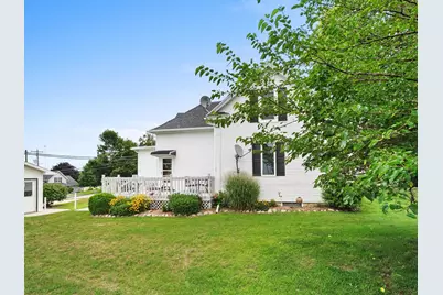 226 S Liberty St, Valders, WI 54245 - Photo 7
