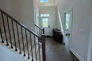 490 Talbots Woods Dr, Dousman, WI 53118 - Photo 3