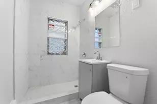 3718 N 18th St, Milwaukee, WI 53206 - Photo 13