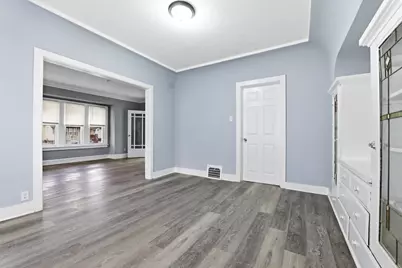 3718 N 18th St, Milwaukee, WI 53206 - Photo 5