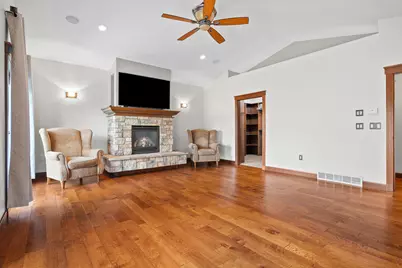 1322  Sunset Ct, La Crosse, WI 54601 - Photo 15