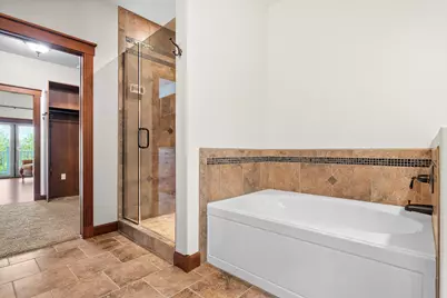 1322  Sunset Ct, La Crosse, WI 54601 - Photo 19