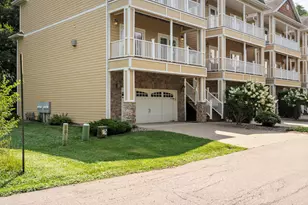 1322 Sunset Ct, La Crosse, WI 54601 - Photo 3
