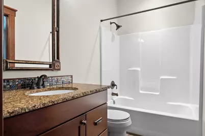 1322  Sunset Ct, La Crosse, WI 54601 - Photo 25