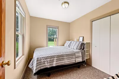 25805 W Loomis Rd, Racine, WI 53185 - Photo 35