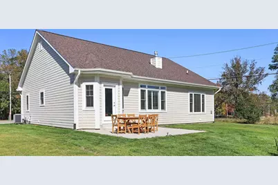 387  Geneva St, Williams Bay, WI 53191 - Photo 33
