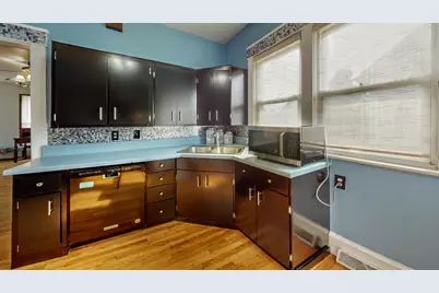 713  Charles St, Fort Atkinson, WI 53538 - Photo 9