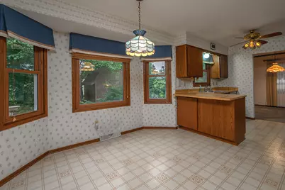 9123 S 35th St, Franklin, WI 53132 - Photo 15