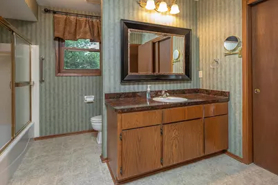 9123 S 35th St, Franklin, WI 53132 - Photo 29
