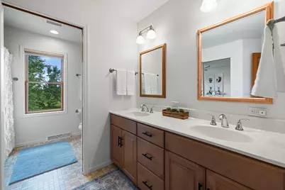 1960  Trillium Trl, Cedarburg, WI 53024 - Photo 29