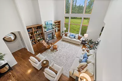 1960  Trillium Trl, Cedarburg, WI 53024 - Photo 3