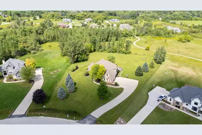 1960  Trillium Trl, Cedarburg, WI 53024 - Photo 47