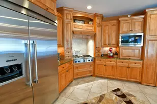 11971 24th Ct, Pleasant Prairie, WI 53158 - Photo 5