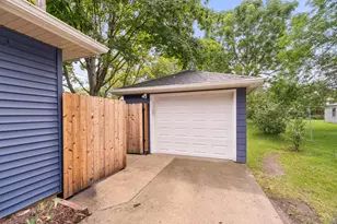 705 Oak St, South Milwaukee, WI 53172 - Photo 41
