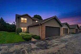 5533 Cambridge Ln, Racine, WI 53406 - Photo 5