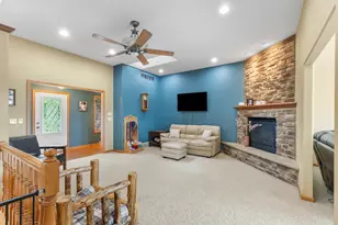 W1967 Mystic Ct, Ixonia, WI 53036 - Photo 13