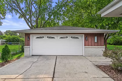 1651  1st Ave, Grafton, WI 53024 - Photo 27