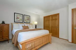 9738 W Barnard Ave, Greenfield, WI 53228 - Photo 27