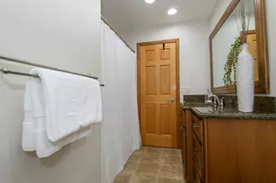 9738 W Barnard Ave, Greenfield, WI 53228 - Photo 25