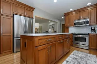 9738 W Barnard Ave, Greenfield, WI 53228 - Photo 13