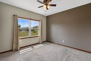 9315 Hollyhock Ln, Racine, WI 53406 - Photo 21