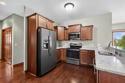 9315  Hollyhock Ln, Racine, WI 53406 - Photo 13