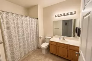 6739 Meadowlands Cir, Pleasant Prairie, WI 53158 - Photo 13