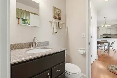 16010 W Cynthia Dr, New Berlin, WI 53151 - Photo 17