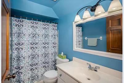 8560 S Sharon Dr, Oak Creek, WI 53154 - Photo 21