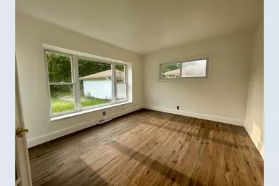 5037 N 74th St, Milwaukee, WI 53209 - Photo 7