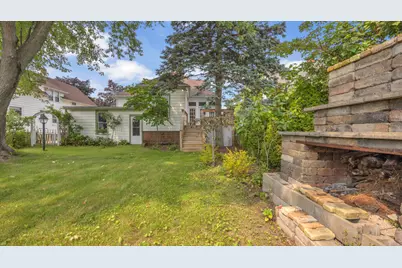 2313  Washington St, Two Rivers, WI 54241 - Photo 25