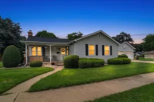 201 N Oakland Ave, Burlington, WI 53105 - Photo 21