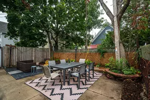 1931 N Bartlett Ave, Milwaukee, WI 53202 - Photo 31