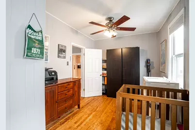 1931 N Bartlett Ave, Milwaukee, WI 53202 - Photo 9