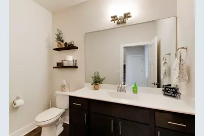 2011  47th Ave, Kenosha, WI 53144 - Photo 9