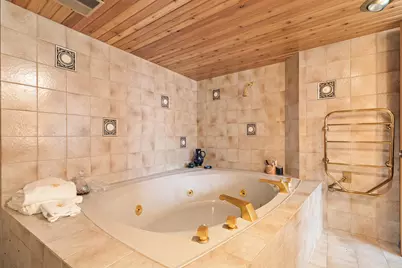1707 N Prospect Ave #7D, 7E, Milwaukee, WI 53202 - Photo 21