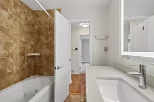 136 S Maple St, Oconomowoc, WI 53066 - Photo 21